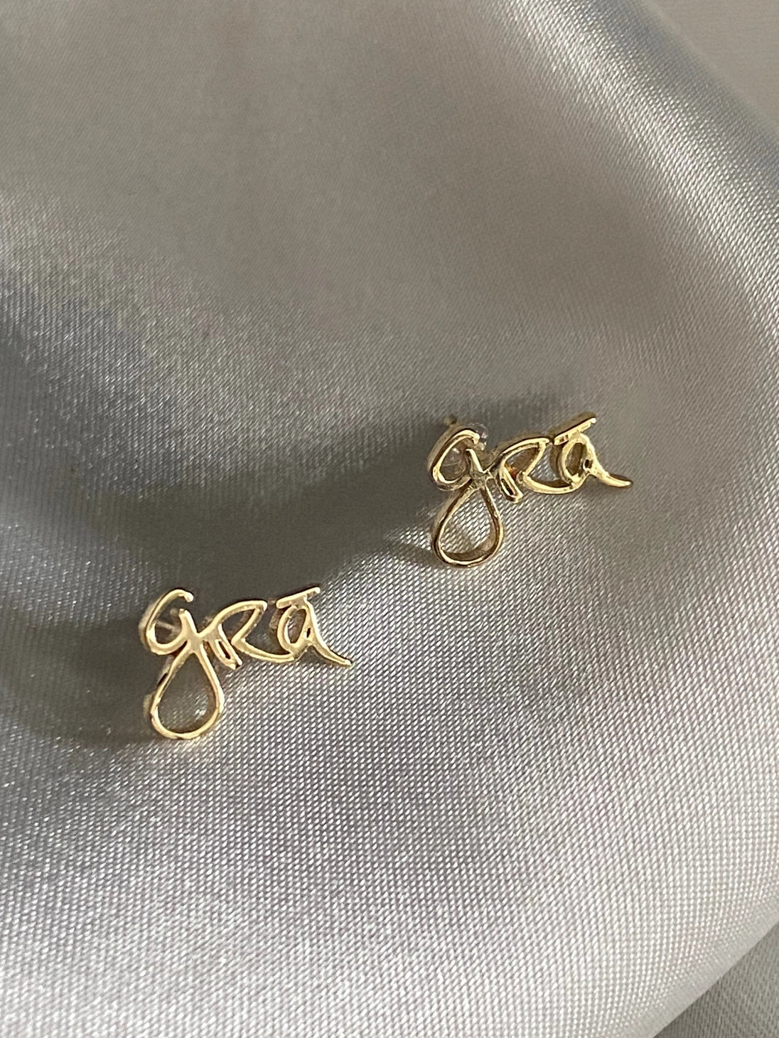 Grá Earring 14ct Gold