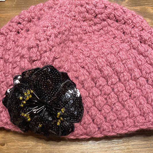 Dusty rose knitted hat - medium