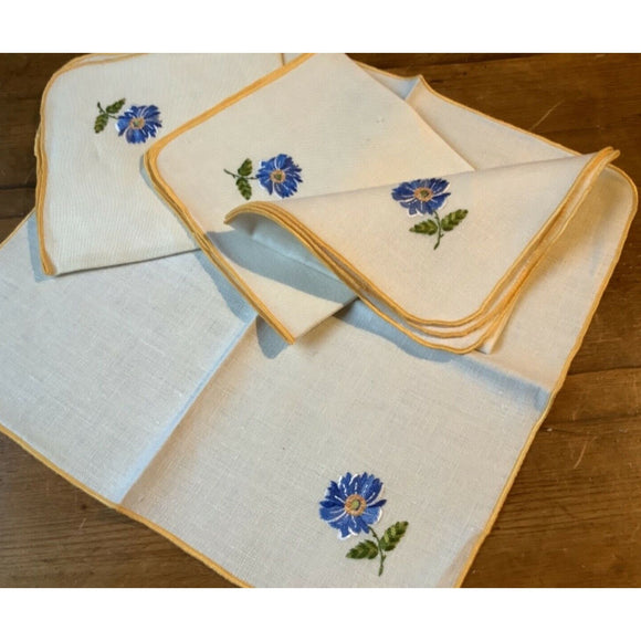 Set of 4 Vintage Linen Napkins